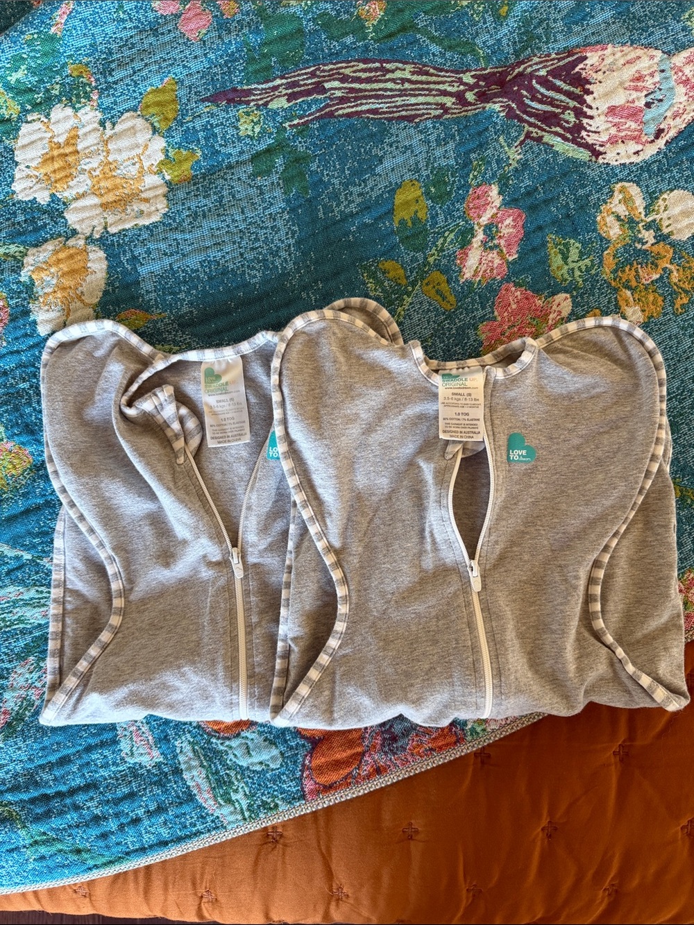 Set of 2 Love to Dream Swaddle Sacks with Stripe Trim Size Small 8-13lbs